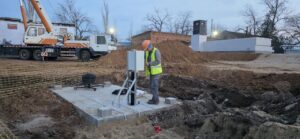 Завершуємо монтажні роботи з підключення розподільчої мережі гарантованого живлення протирадіаційного укриття в Миколаївській області.