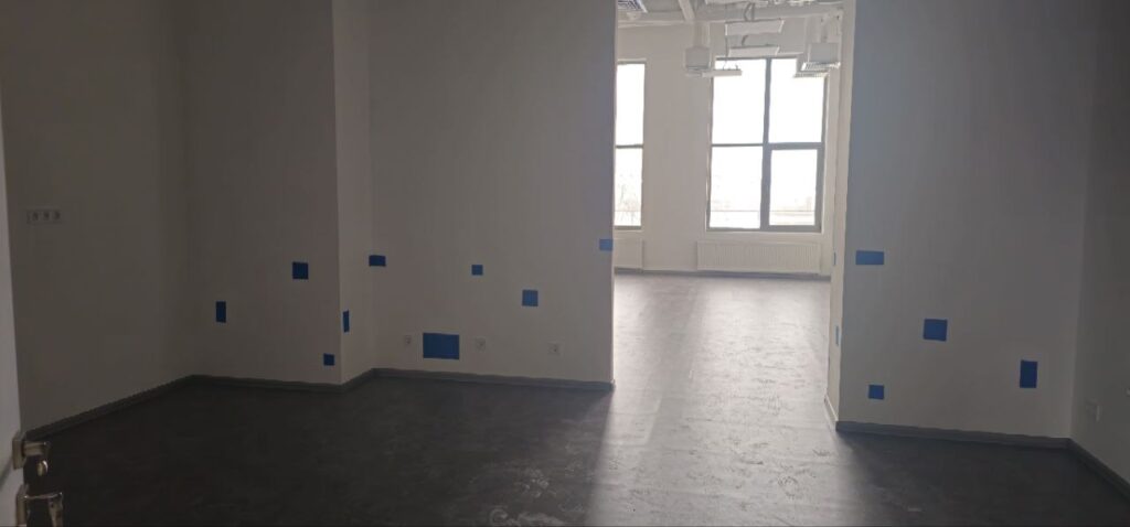 Завершено електромонтажні роботи офісу 900 м² у БЦ «Сігма» в Києві